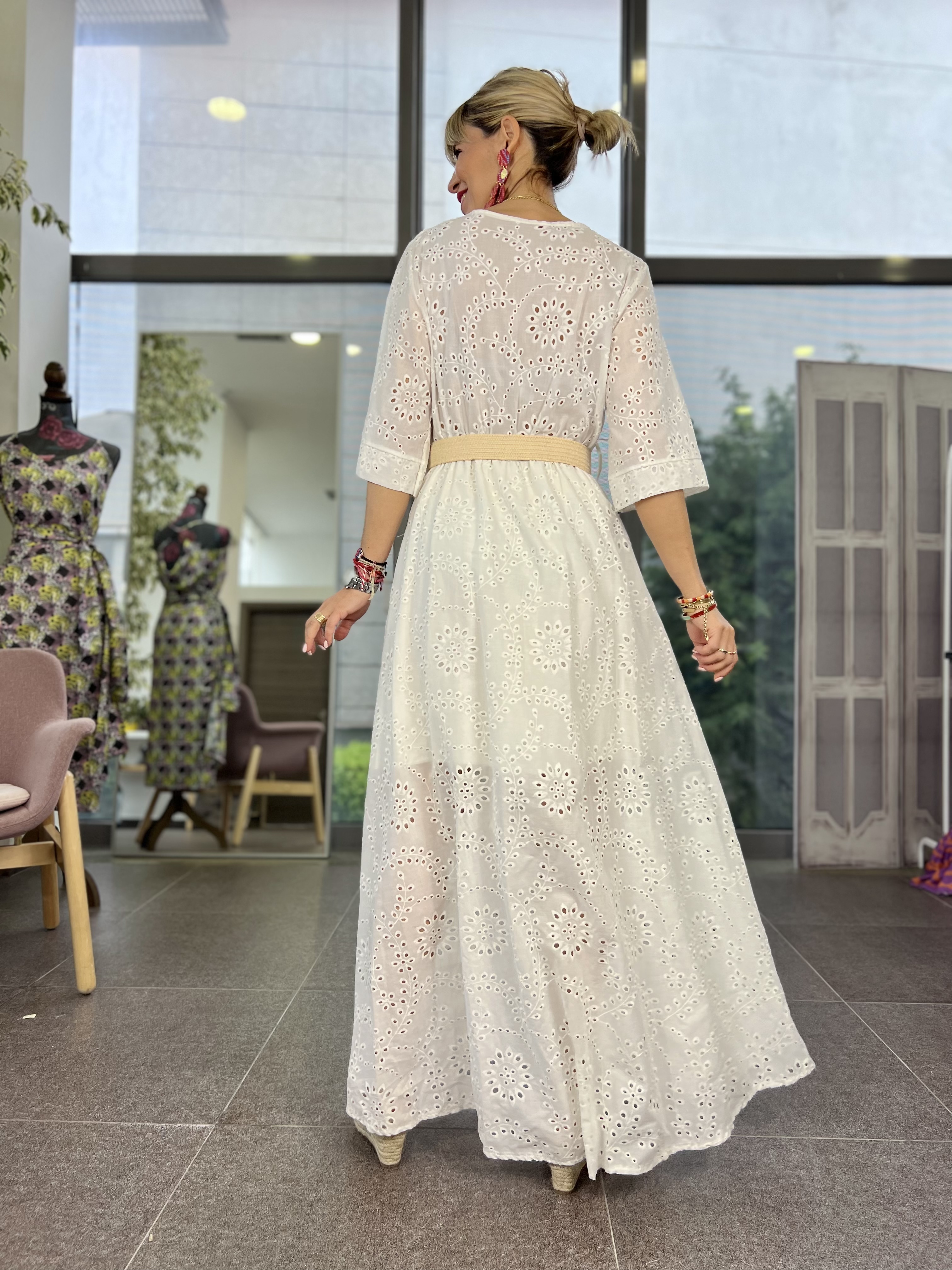 Maxi Kipour White Dress With Belt