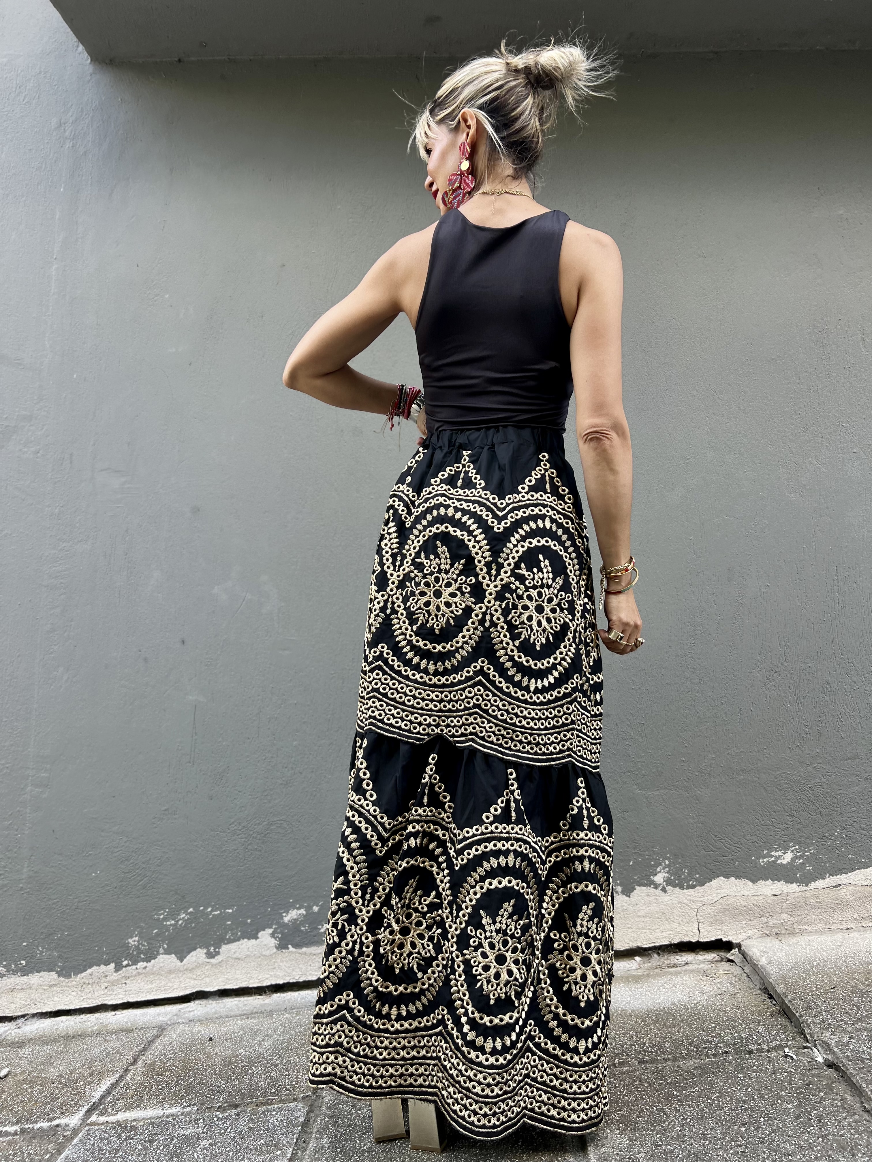 Eve Black Kipour Skirt