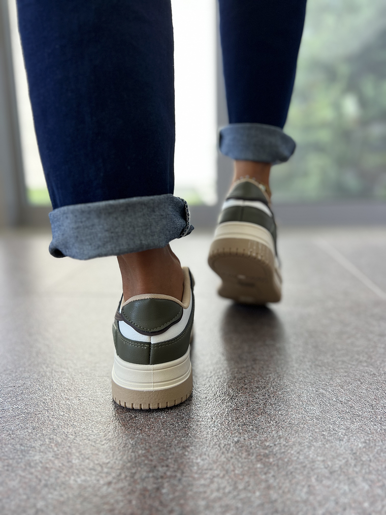 9287 Green Sneaker   3