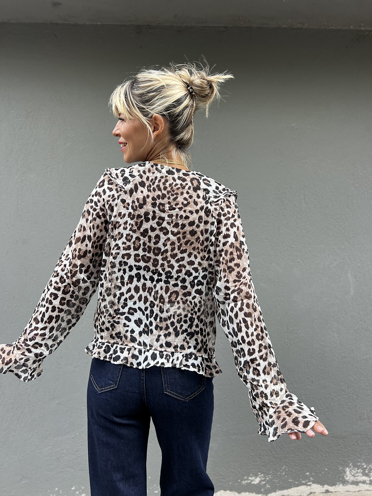 23068 Leopard Blouse 2