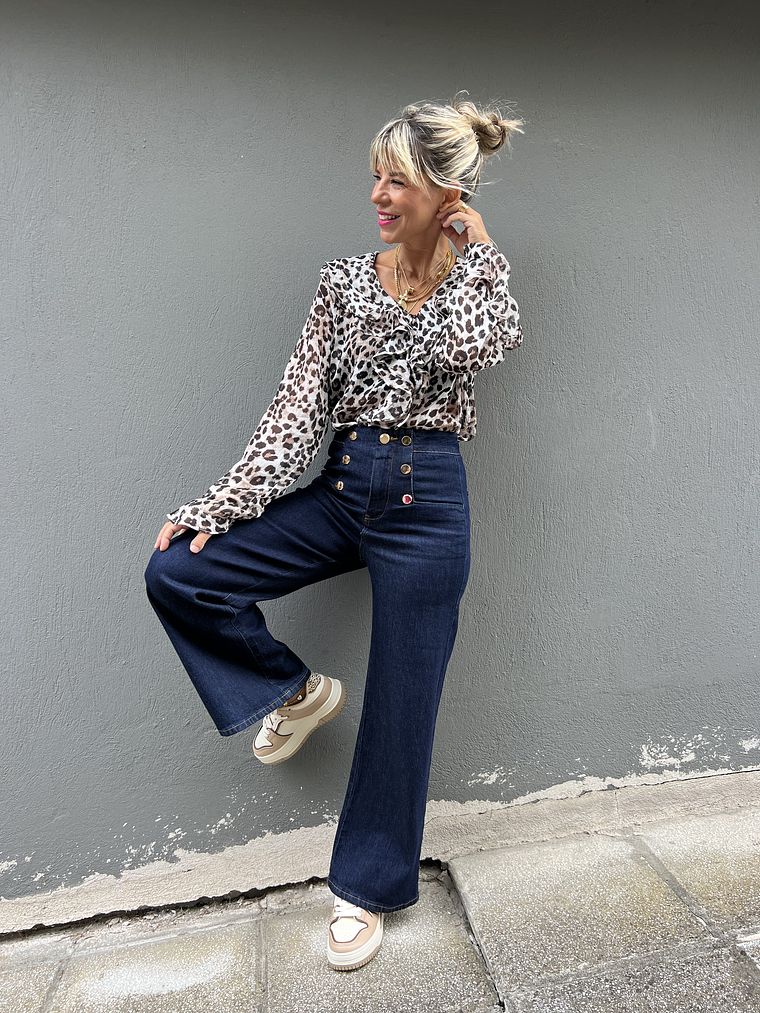 23068 Leopard Blouse 3