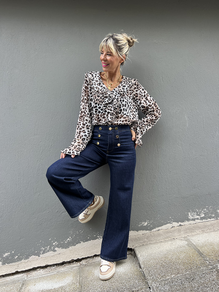 23068 Leopard Blouse 4