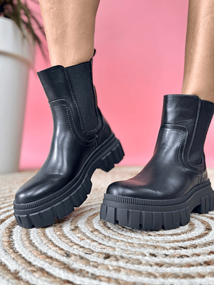  Rainy boots black U9A