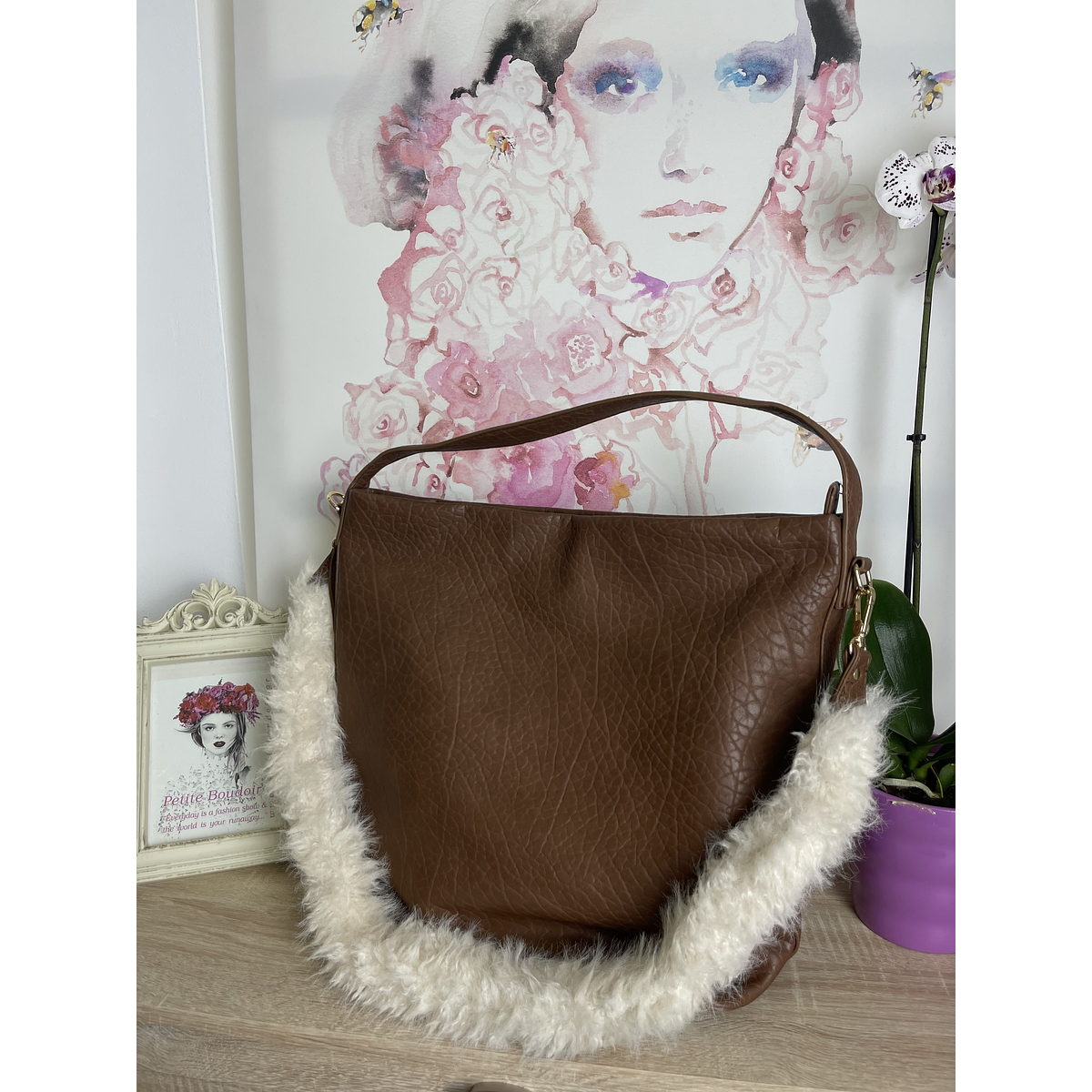 Shopping brown bag