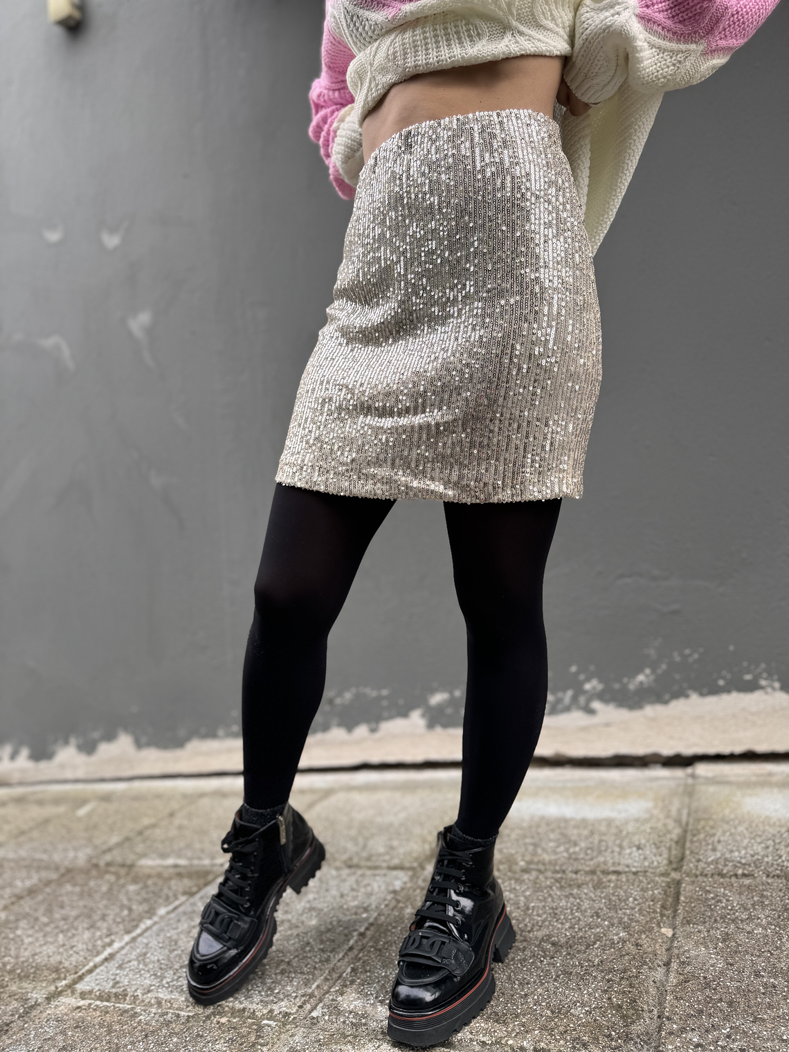 141233 sequinned skirt champagne 2