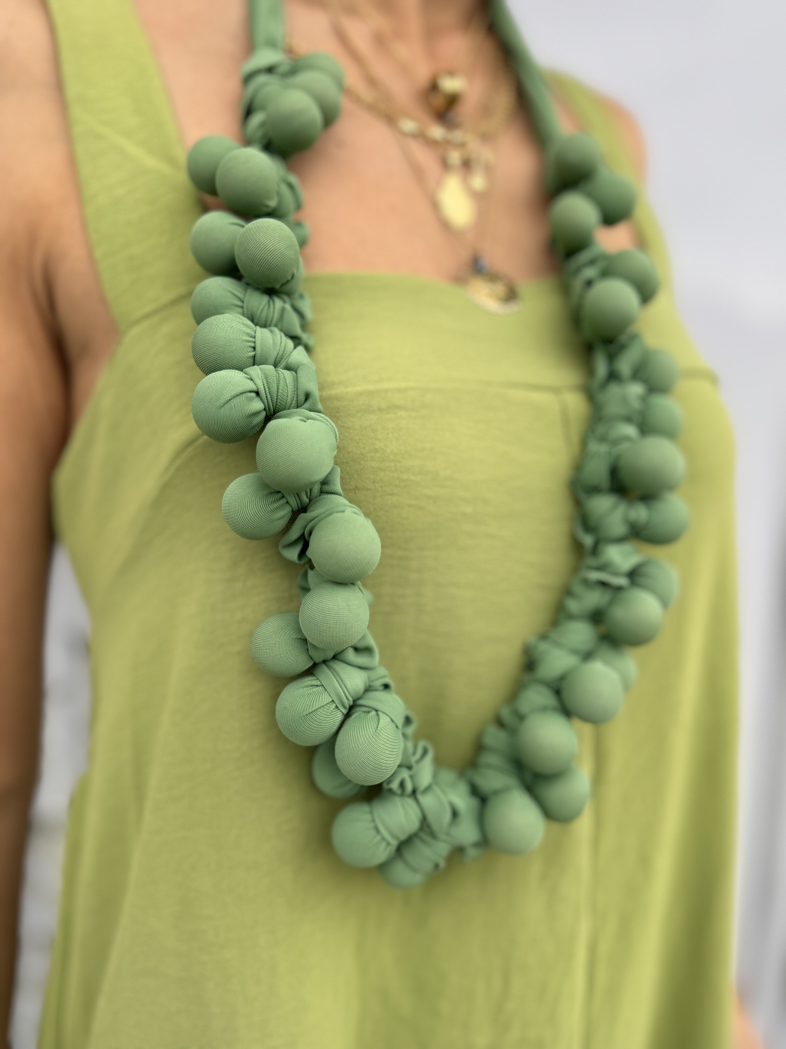Grapes green necklace   3