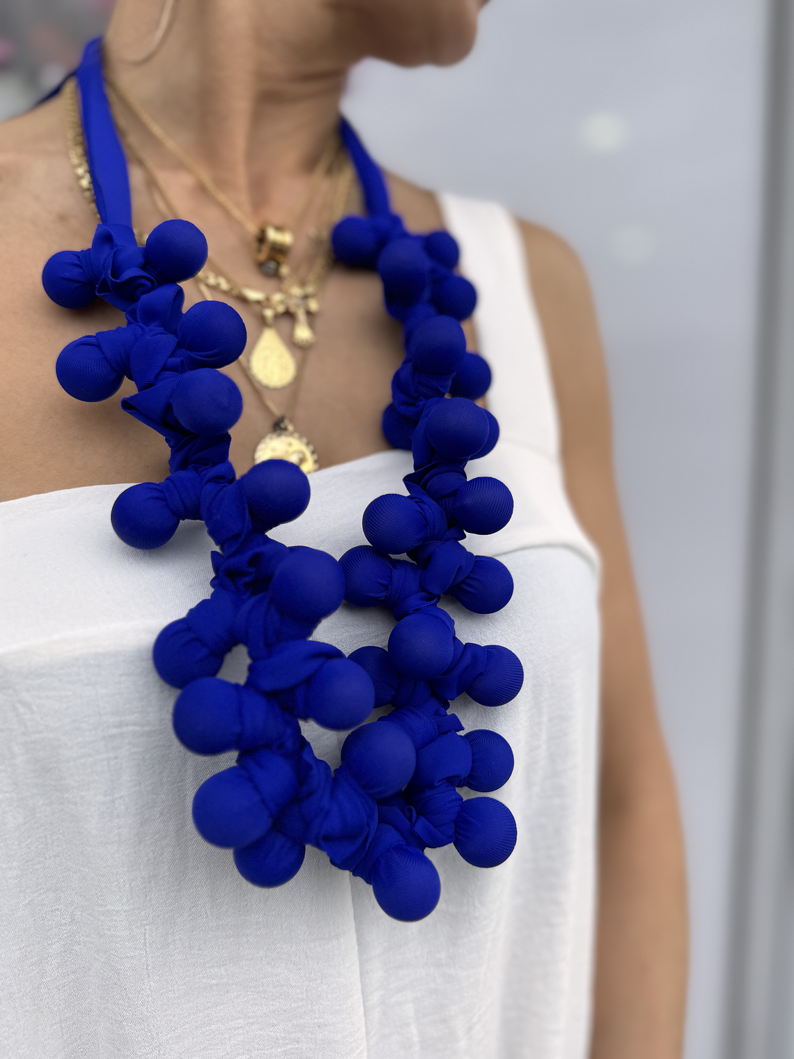 Grapes blue necklace 2