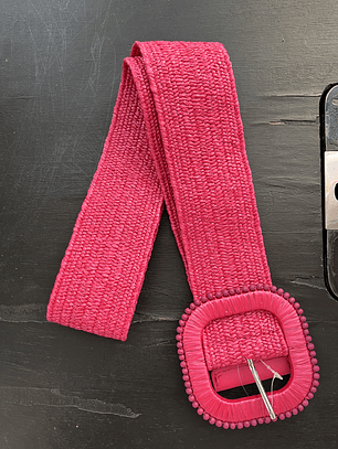 05718-13 magenta  belt  Ria 