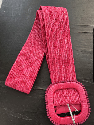 05718-13 magenta  belt  Ria 