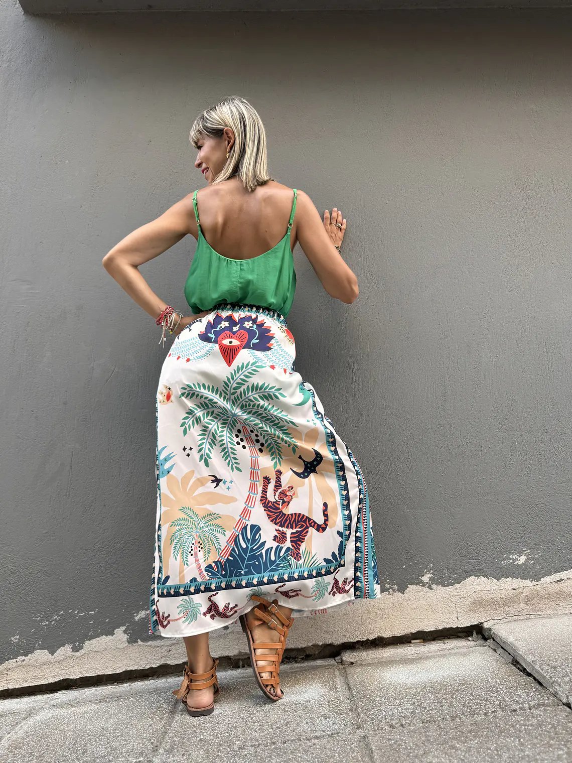 Emilia sarong skirt white /blue 4 4