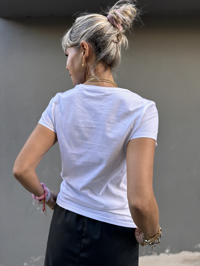 White  basic t shirt 03581 - 2