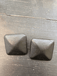 Clip earrings PU BLACK  square  - thumbnail 1