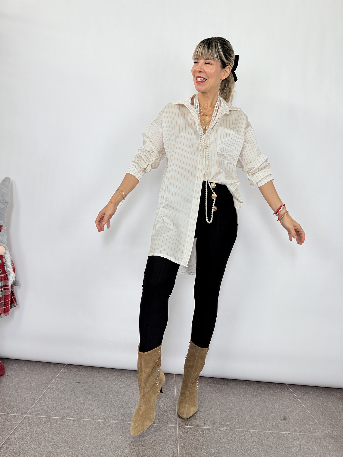 109376 Striped White Shirt  6