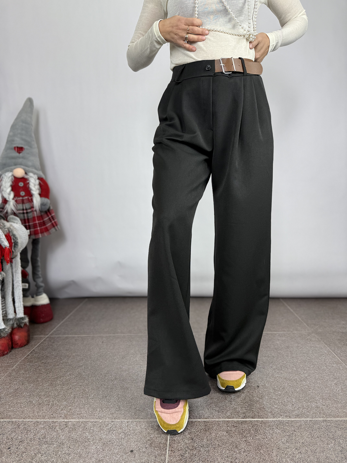 90198 Straight Business Black  3