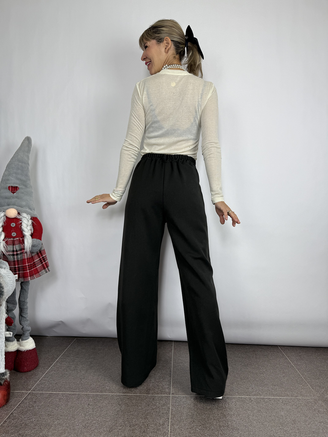 90198 Straight Business Black  4