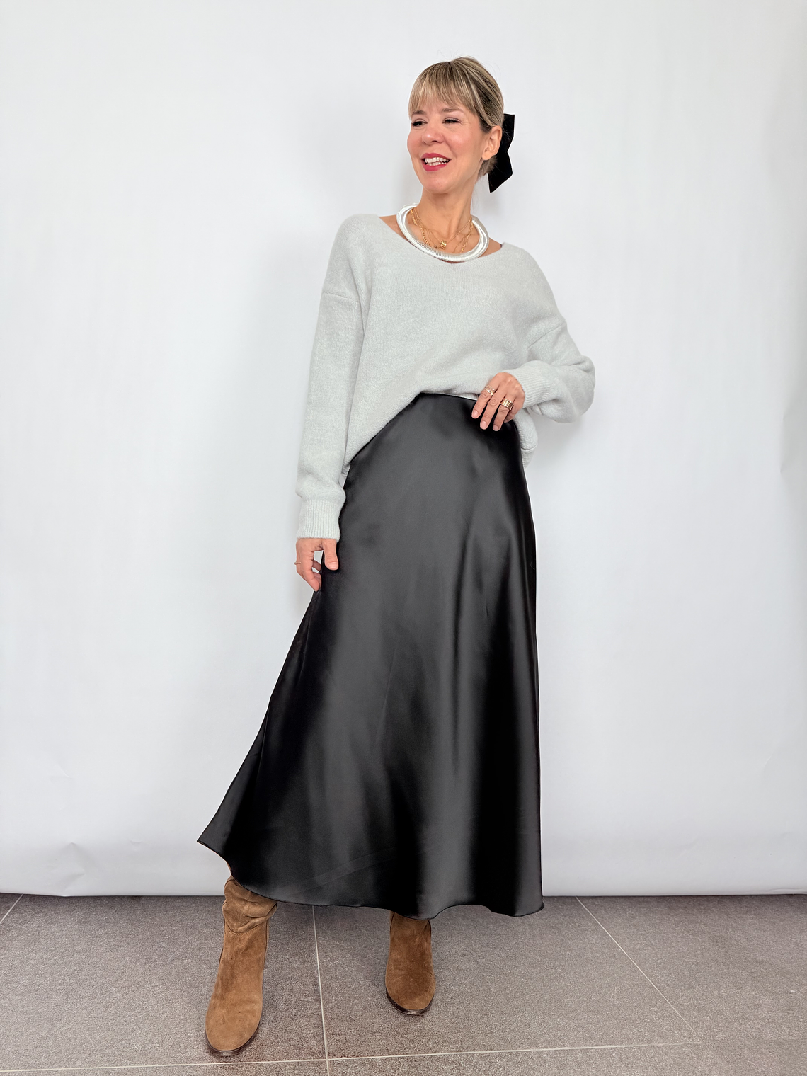 Satin BLACK skirt 1611 3