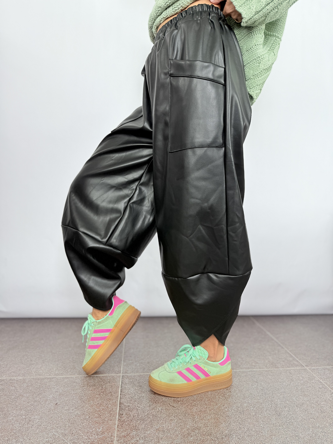 3782 Kyoto PU pants BLACK  2