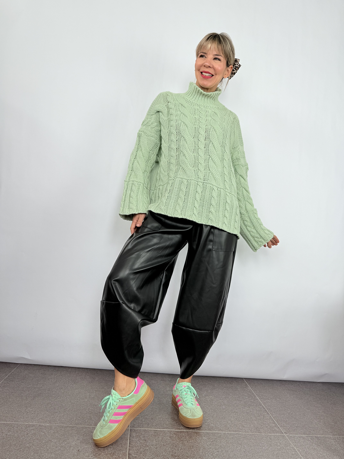 3782 Kyoto PU pants BLACK  4