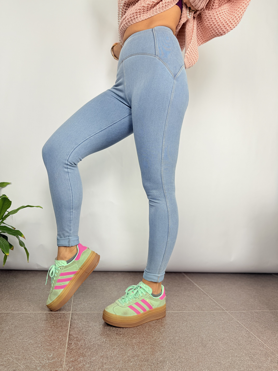 533  A Light BLUE  Push up legging 5