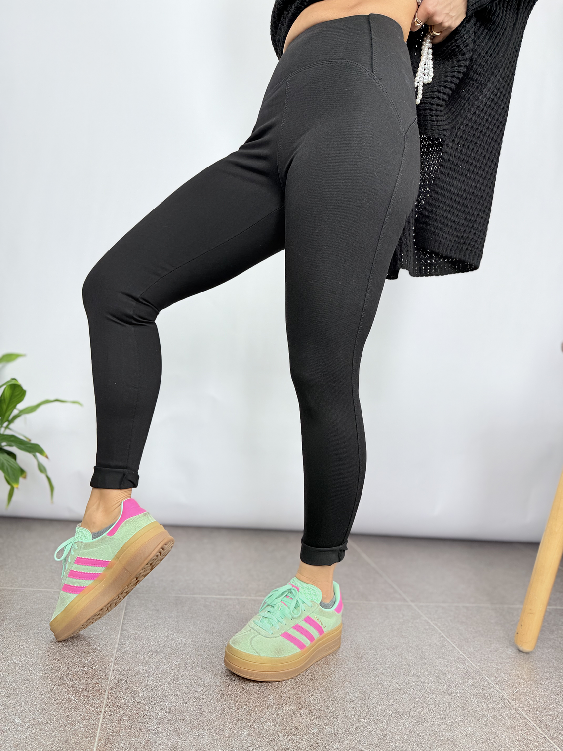 533  C BLACK   Push up legging  1