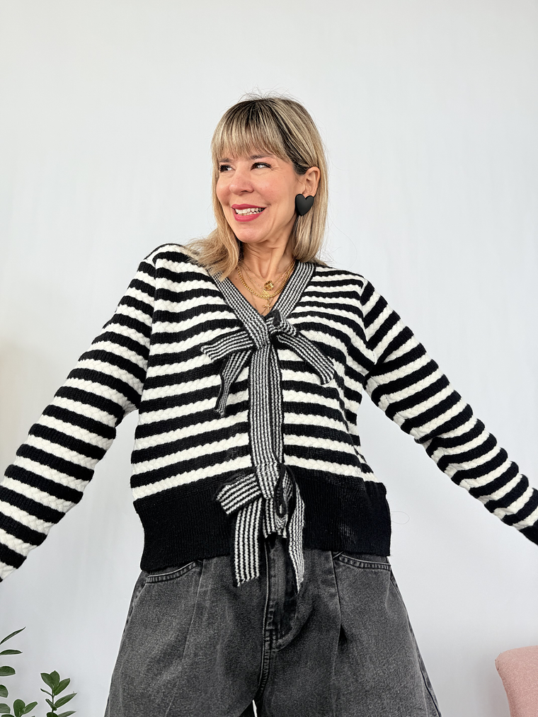 Lilianna Cardigan AT9085 1