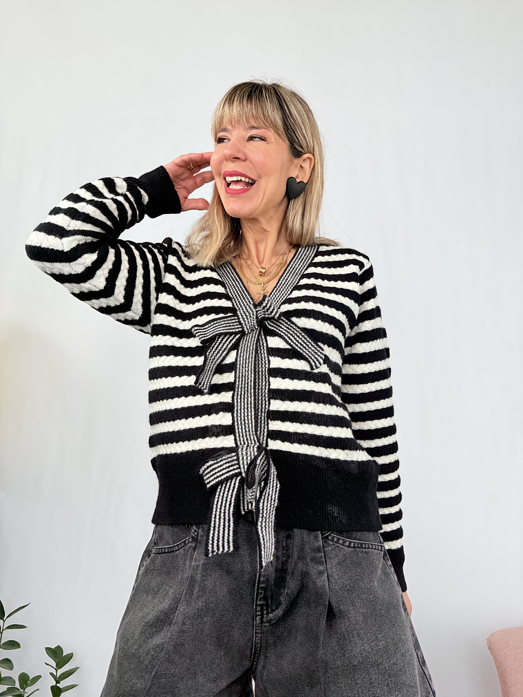 Lilianna Cardigan AT9085 3