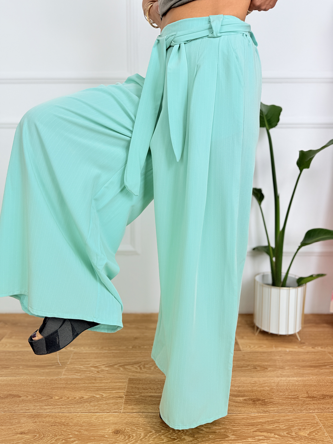 2491 Palazzo stripped PISTACHIO 4