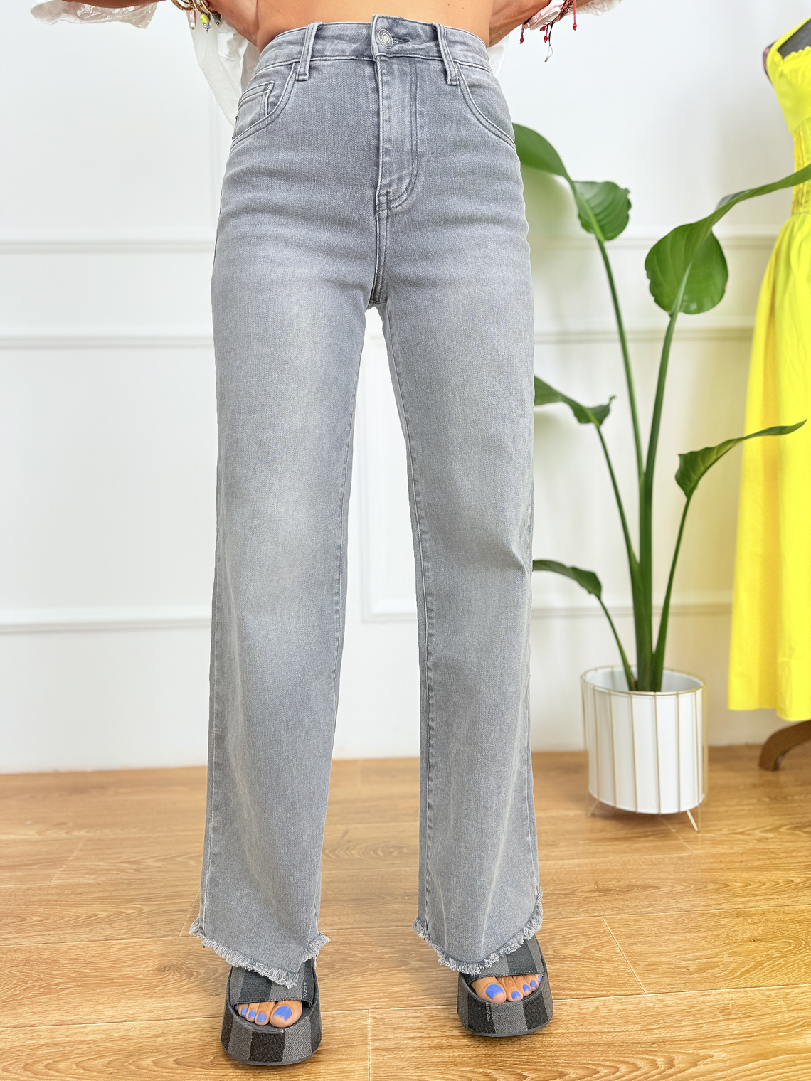 Aspen Wide Leg Jeans 1553 Grey 3