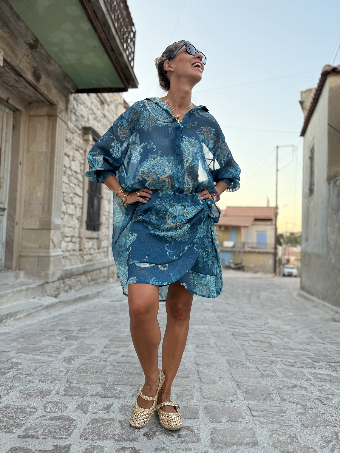 Threads And Thrills Set 6153 Teal 1