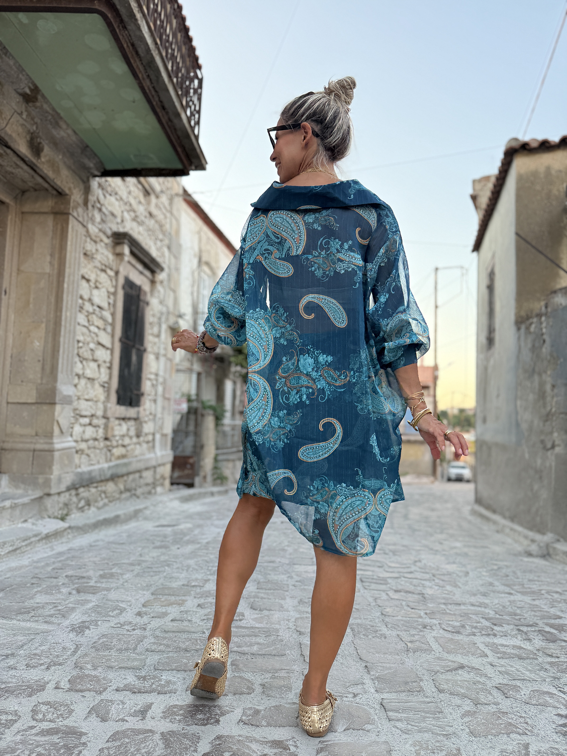 Threads And Thrills Set 6153 Teal 4