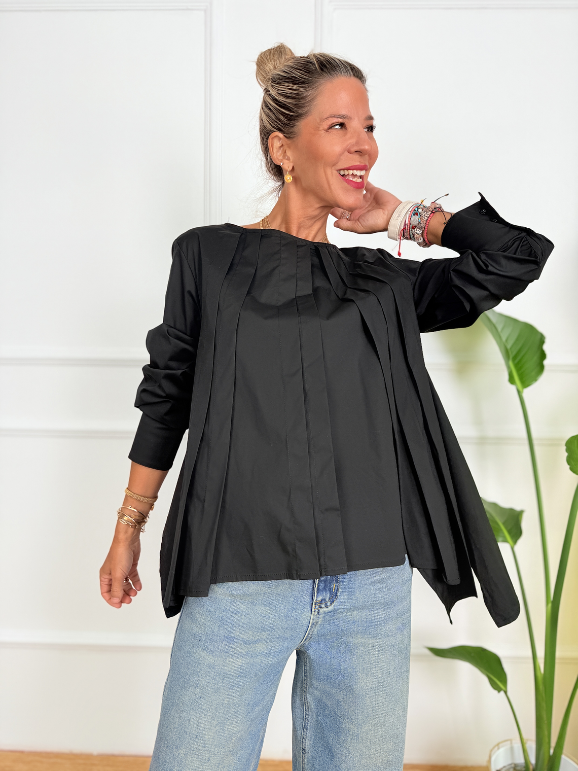 Snow White Shirt 240791 Black 1