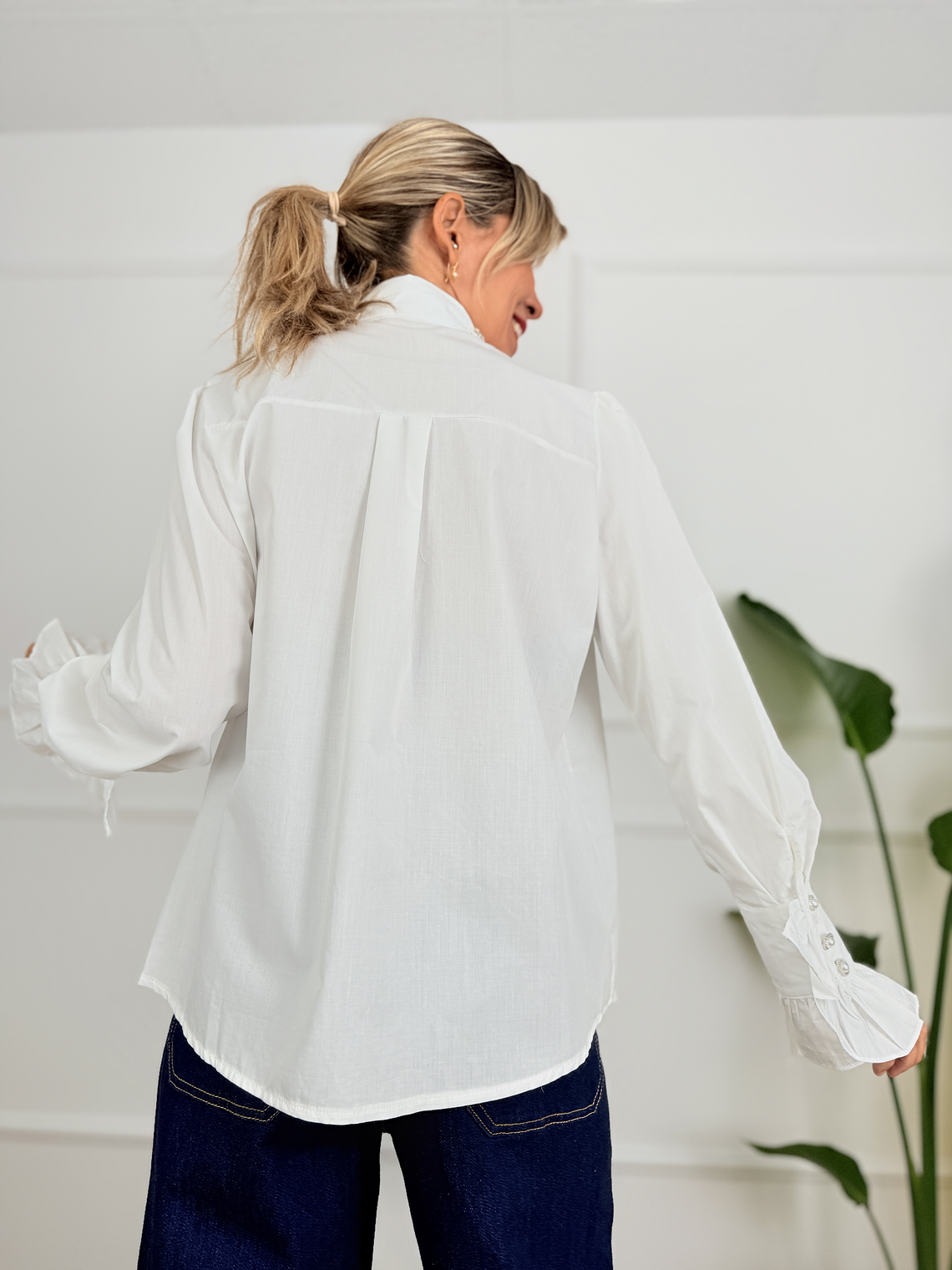 Haute Hour Shirt SW5018 White 2