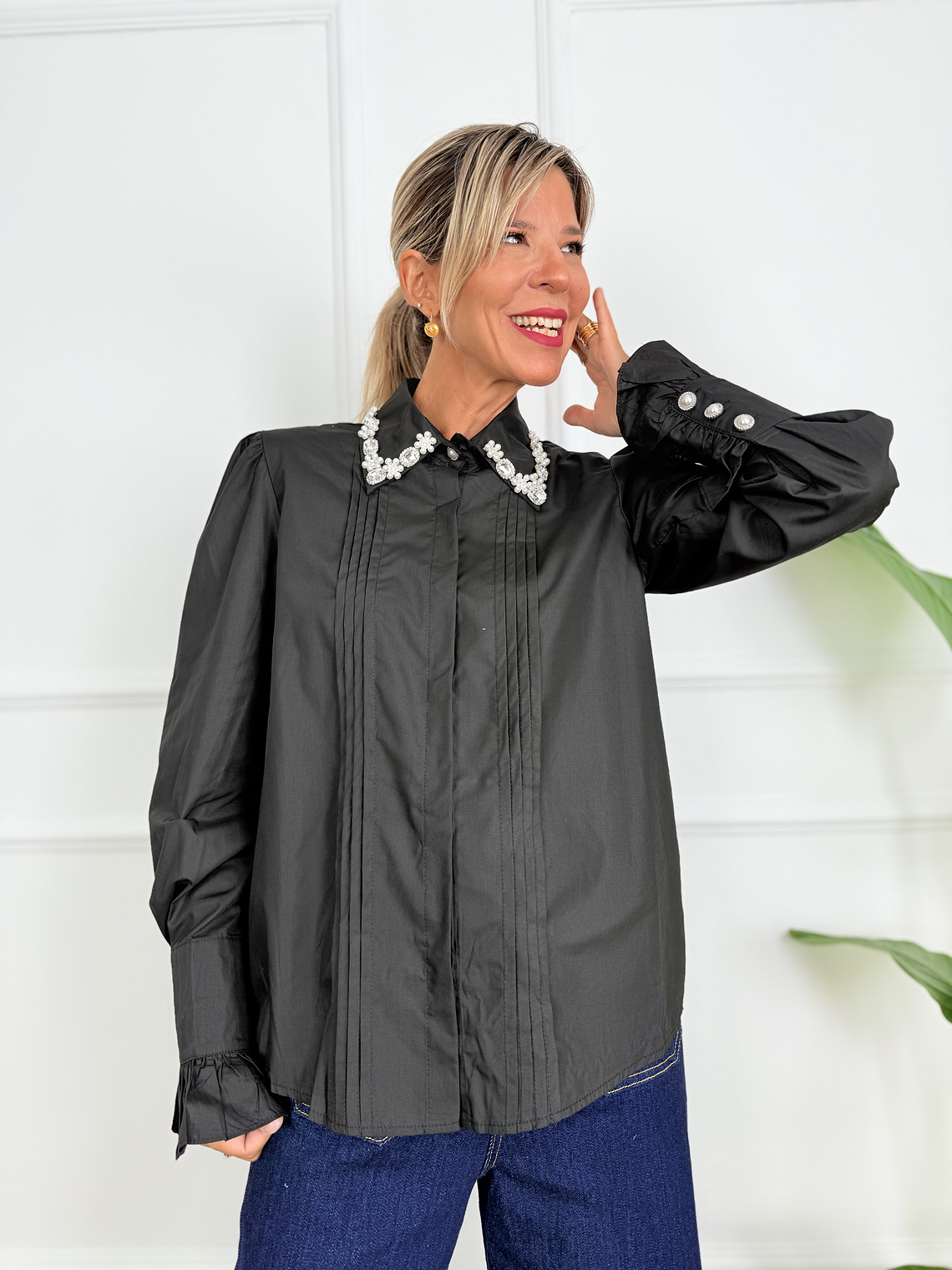 Haute Hour Shirt SW5018 Black 1