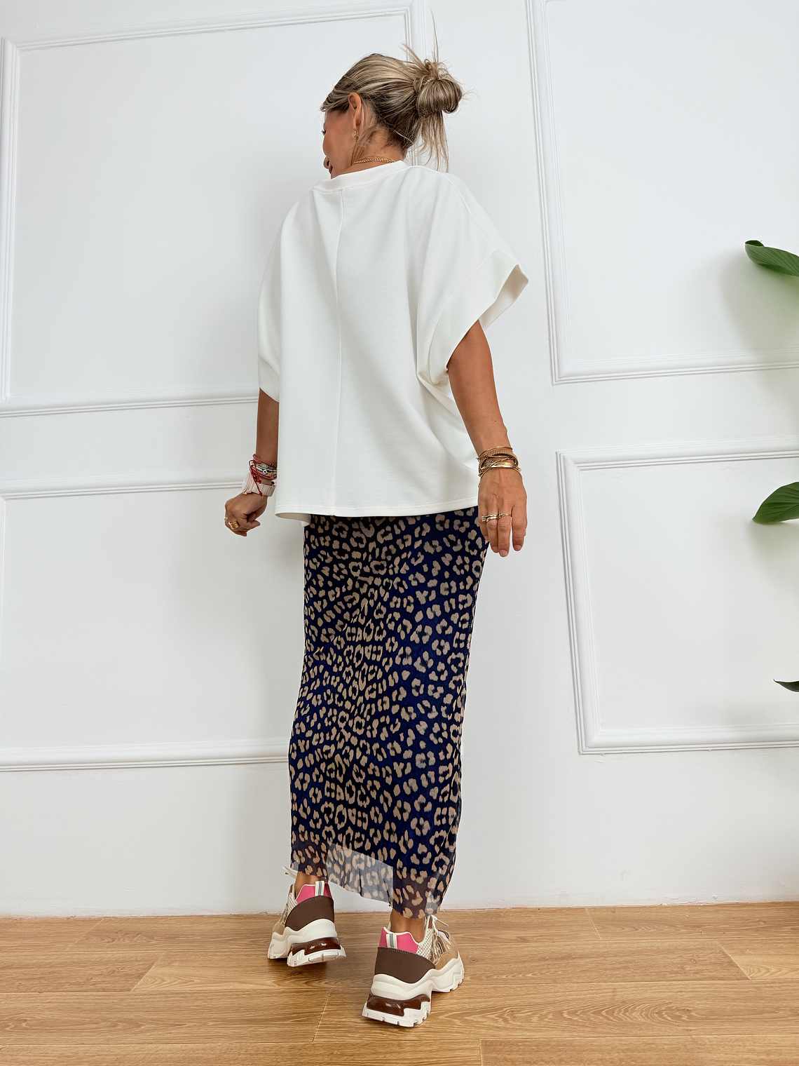 33302 Leopard Blue Skirt 3