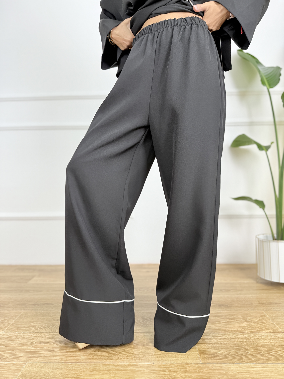 Yume Suit C5336 Black 5