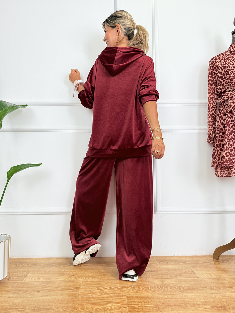 The Plush Set 4049 Burgundy 2