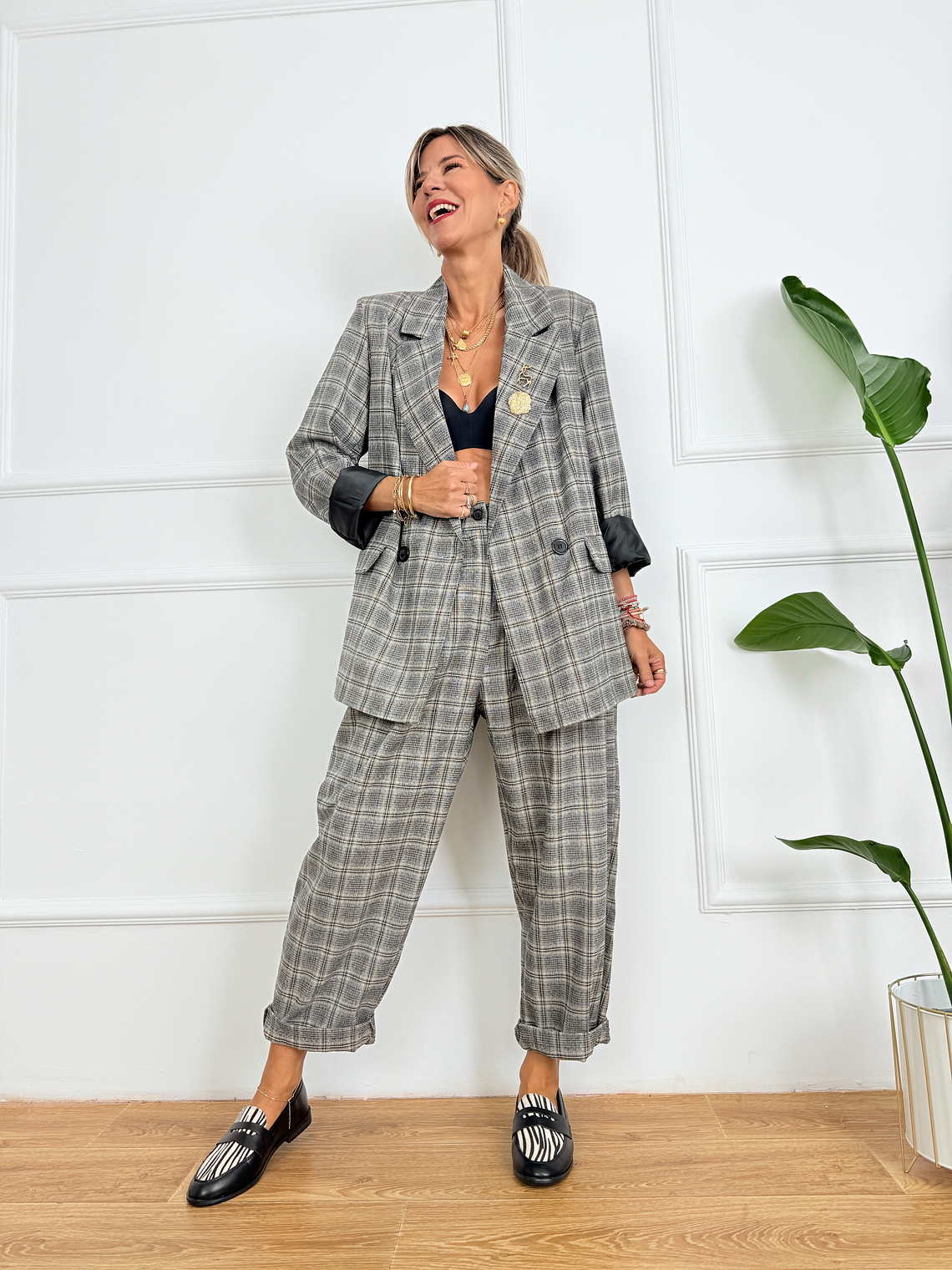 Pearly Suit 25131 Grey 3