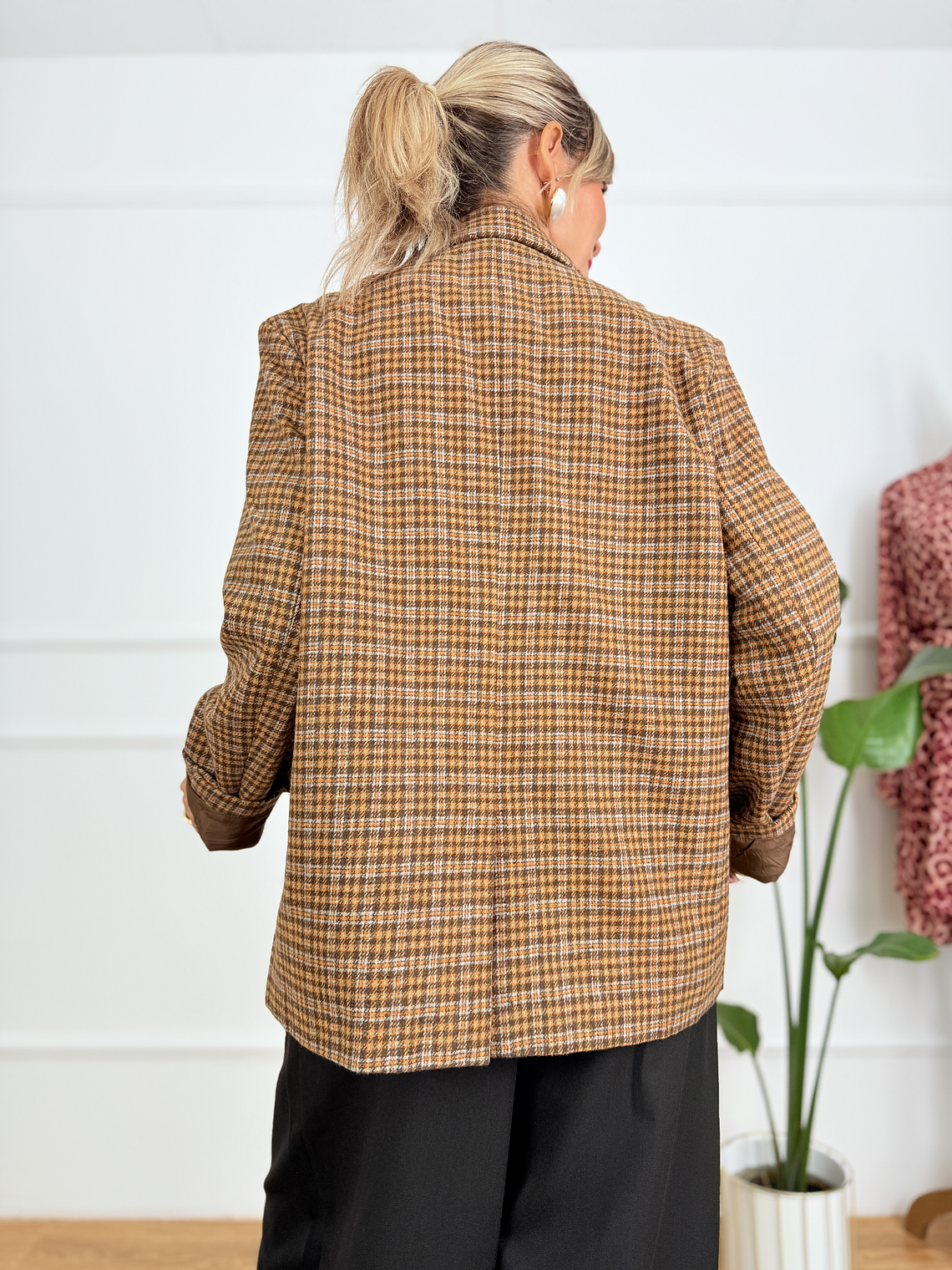 Runway Horses Blazer WD1963 Orange 2