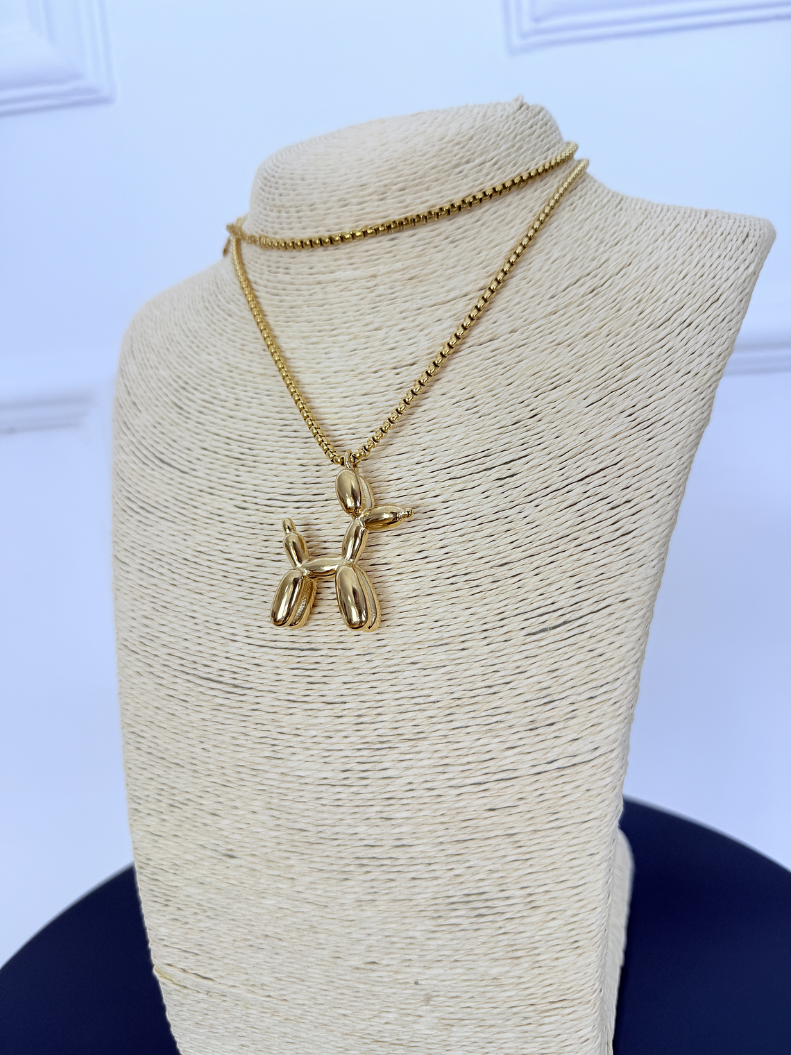 K350 NECKLACE BALLOON DOG 3