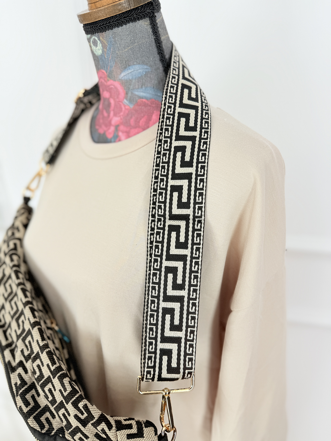 Belt bag BEIGE  JA600 2