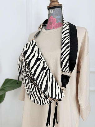 Belt bag  H341 zebra