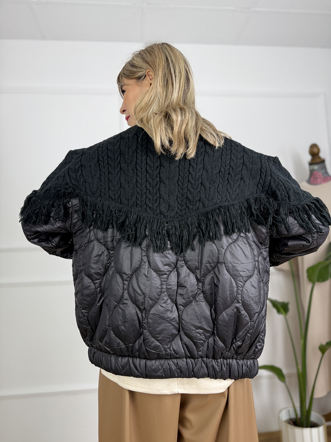 Nina's Dream Jacket TU163 Black 3