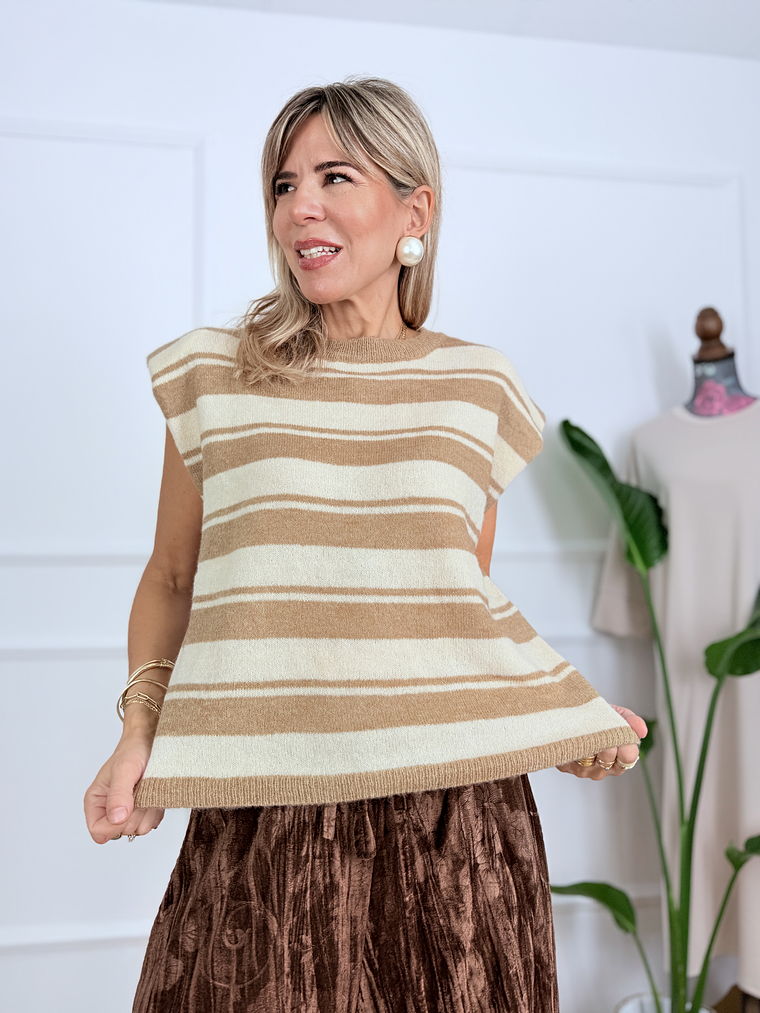 Casual Craving Vest 188-1 Camel 1