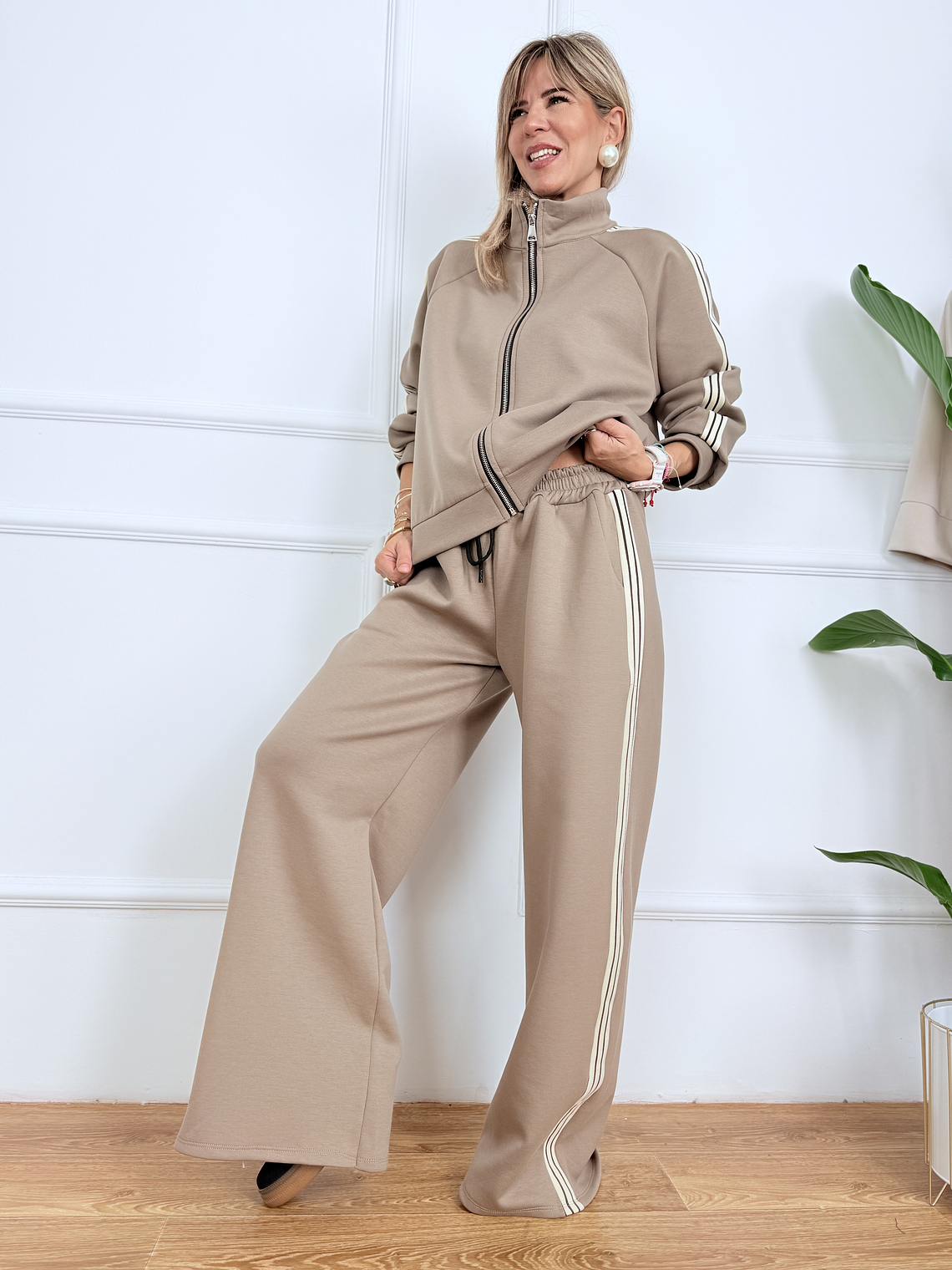 Fashion Fizz Set 8431 Tan 2