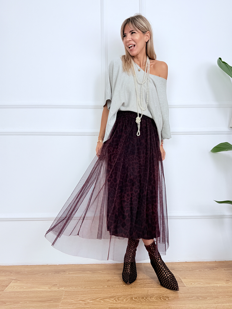 0248 tutu skirt with LEO  WINE  2