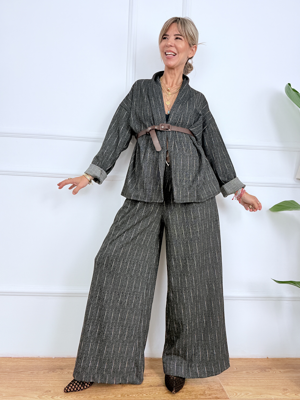 Meet & Chic Suit 125356 Davy's Gray 1