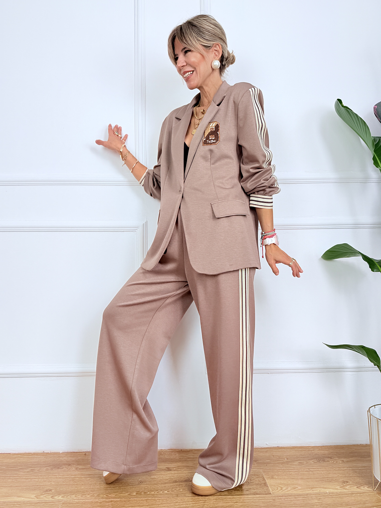 Lindie Set G5381 Pourou 2