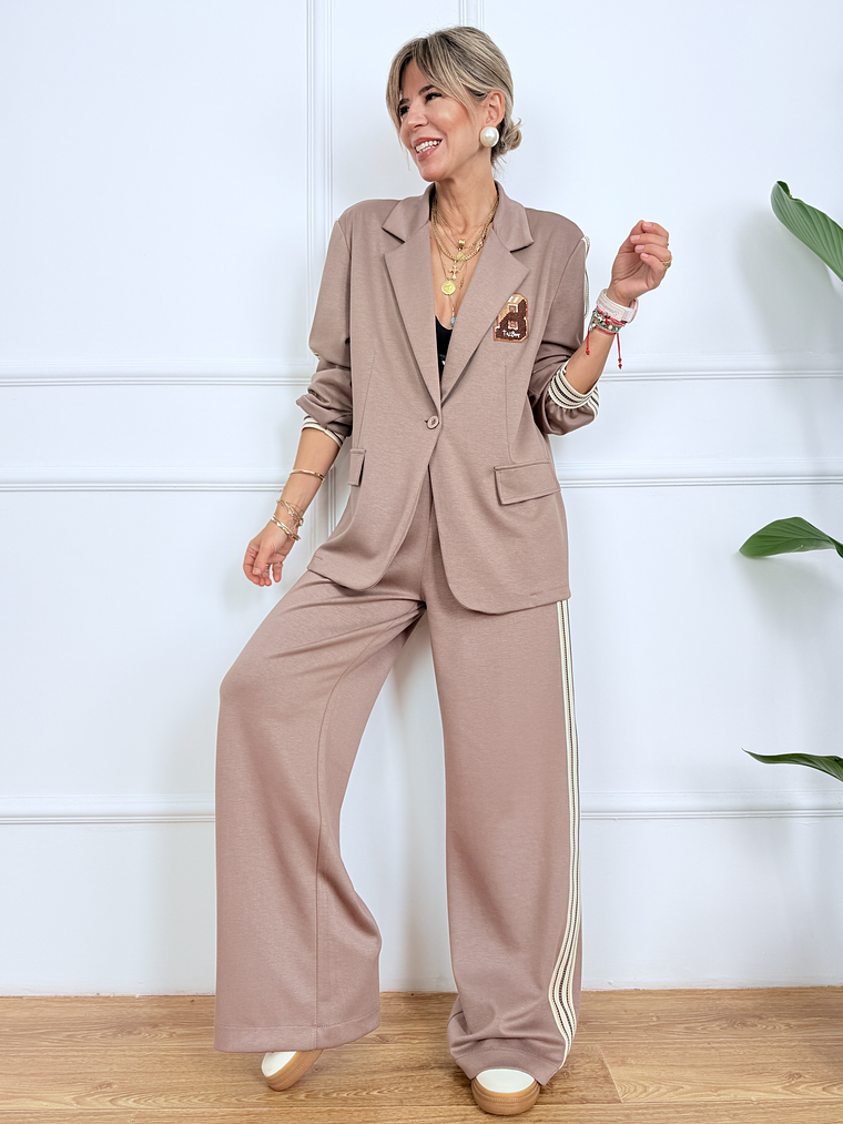 Lindie Set G5381 Pourou 1