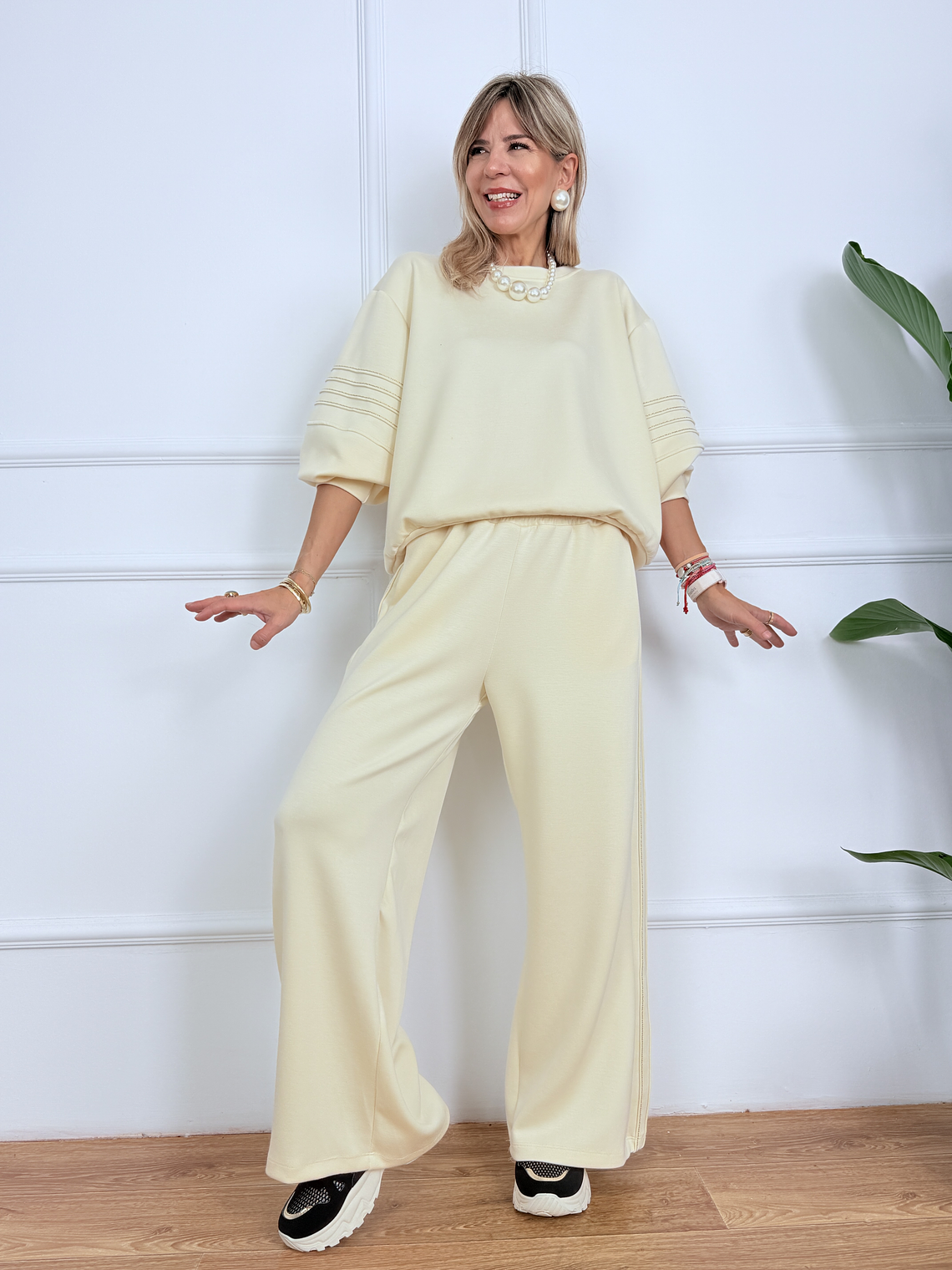 Goldilocks Set 18153 Cream 1