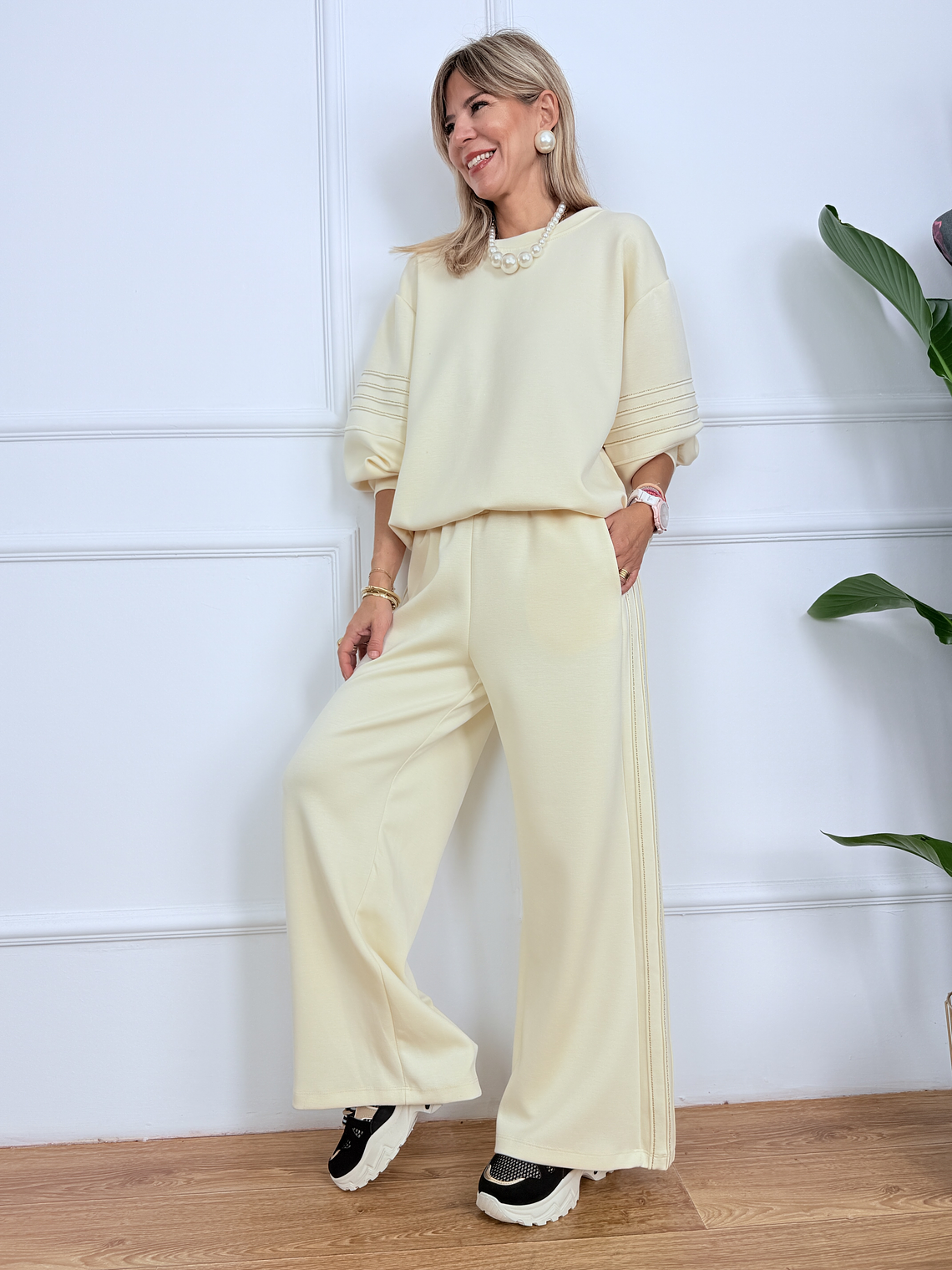 Goldilocks Set 18153 Cream 2